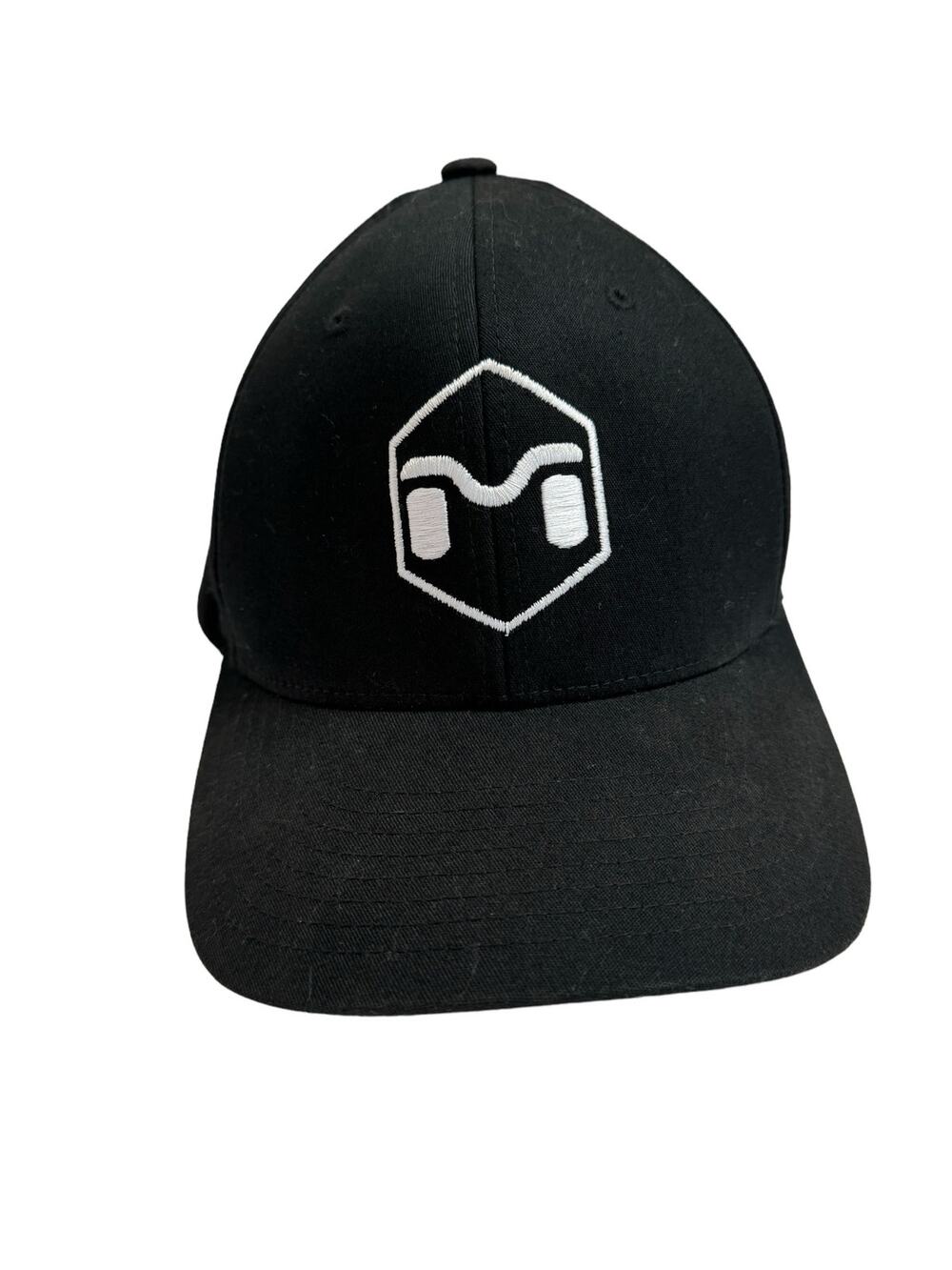 METALCLOAK Flex-Fit Icon Ball Cap Small Medium S-M Black White Logo Car Auto